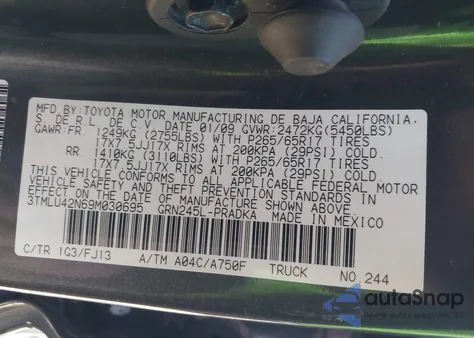 2009 Toyota Tacoma Base V6 из США, поврежденный, VIN 3TMLU42N69M030695